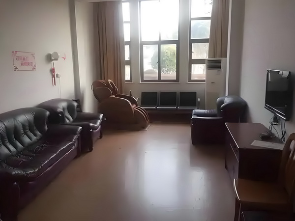 深圳2025入户分值表_E句话 | 董璇“新婚即分居”？ 的一严肃影执纪个缩问责
